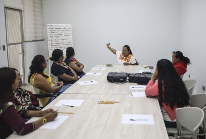 Fortalecen el acceso a derechos humanos entre mujeres indígenas del AMG