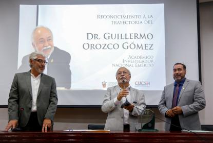 UdeG reconoce trayectoria académica del doctor Guillermo Orozco Gómez