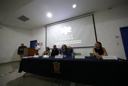 Celebran 72 años de historia del Instituto de Botánica de la UdeG