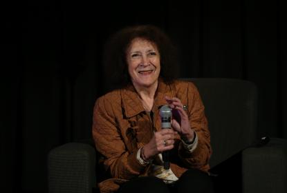 Imparte cátedra Julia Tagüeña Parga a estudiantes de la UdeG