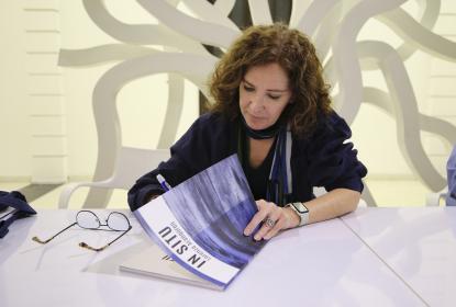 Lorenza Aranguren presenta Catálogo de exposición “In situ” en el MUSA