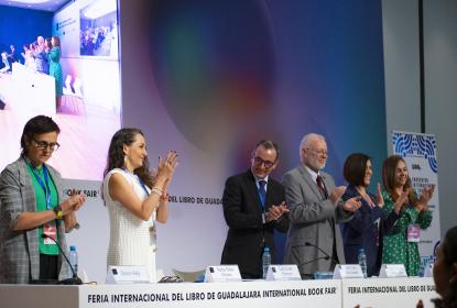 Educación digital con humanismo y ciberpunk
