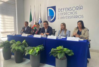 Impulsa DDU encuentro de expertos para fortalecer la defensa de periodistas y activistas