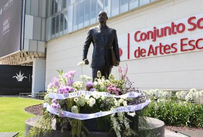 UdeG conmemora natalicio de Raúl Padilla López 