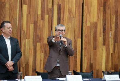 Mejorar el modelo híbrido, prioridad del Rector del CUGDL, Alberto Castellanos