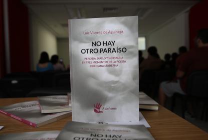 Presentan ensayo de poesía moderna en CUCSH