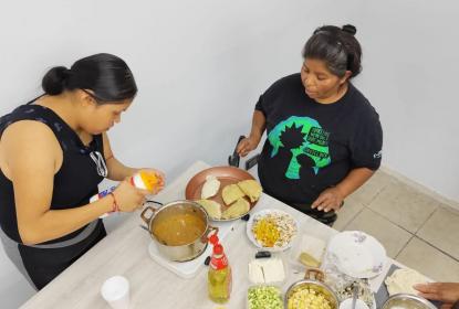 Realizan taller de alimentación tradicional