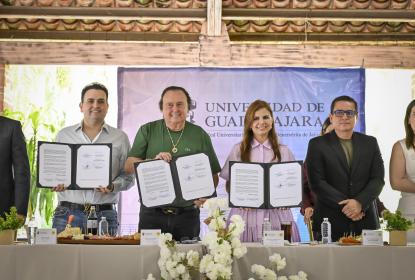UdeG firma convenio con Dulces de la Rosa para favorecer la inserción del estudiantado al mercado laboral 