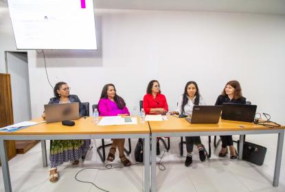 Analizan los desafíos y avances en el acceso a la justicia de las mujeres
