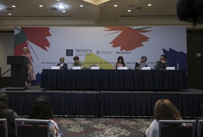 Analizan crisis del hábitat en tiempos de plataformas y financiarización en la FIL 2025