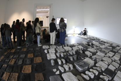 Cuerpo, dolor y performance: así se expandió la obra “Ceguera Voluntaria” en el MUSA