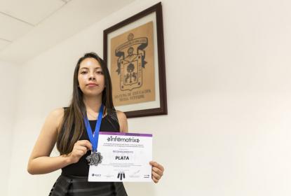 Difunde alumna de la Preparatoria 4 investigación sobre impactos y alcances de la violencia de género