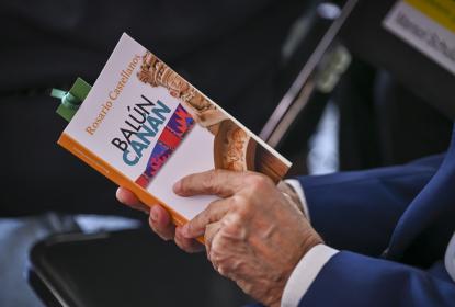 Conmemoran Día Mundial del Libro con lectura de “Balún Canán” de Rosario Castellanos