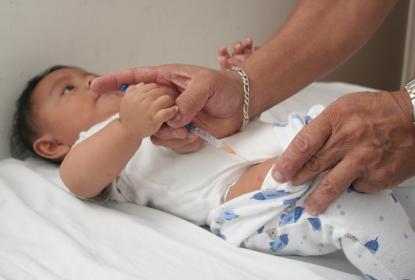 20 millones de niños en el mundo sin vacunar cada año