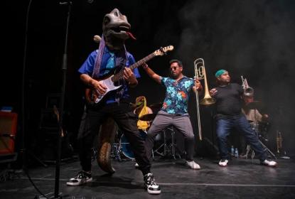 Llega el ska muy “jurásico” a Papirolas 2026 con Los Crazysaurios