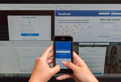 Advierten sobre riesgos de subir fotos de menores de edad a redes sociales