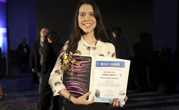 Valeria Chapoy Márquez es la ganadora del Primer Concurso de Cartón Universitario de la UdeG