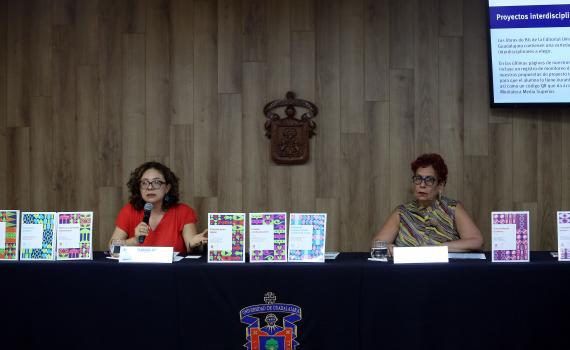 Presentan nuevos libros de texto para bachilleres de la UdeG, enfocados a mejorar su vida diaria 