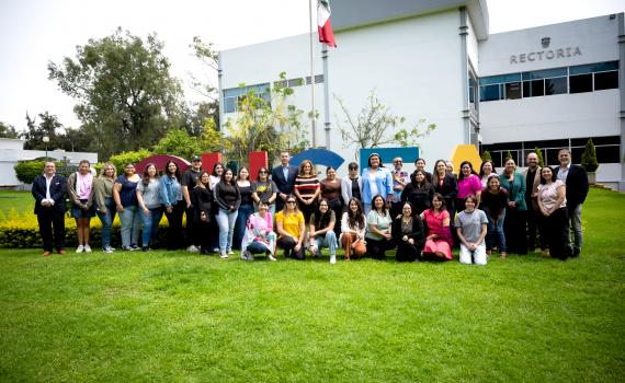 Llega delegación de Los Ángeles a Guadalajara como parte de intercambio cultural