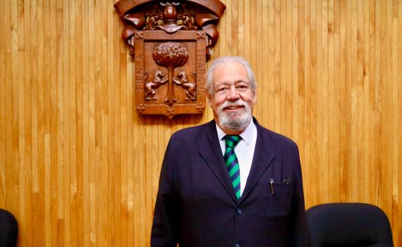 Rinde UdeG homenaje al narrador y ensayista mexicano Gonzalo Celorio