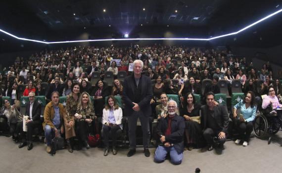 Richard Gere charla sobre “Sabiduría y felicidad” en Cineteca FICG