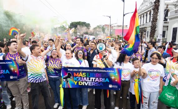 Integrantes de la Red Universitaria se suman al Pride Guadalajara 2026