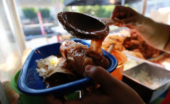 Panorama económico mundialista preocupa al sector restaurantero 