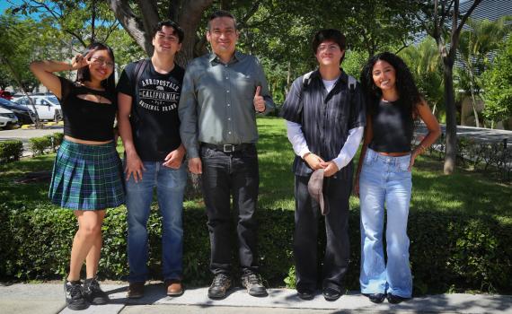 Estudiantes del CUAAD representan a Dinamarca en el JaliscoMUN 2026