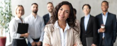 Cartel del Curso en línea: Liderazgo y equipos de trabajo